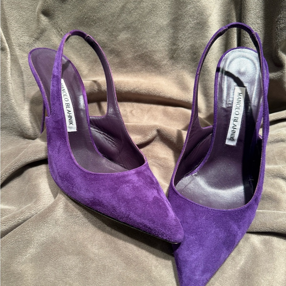 Manolo Blahnik Purple Slingback Heels - Picture 2 of 7